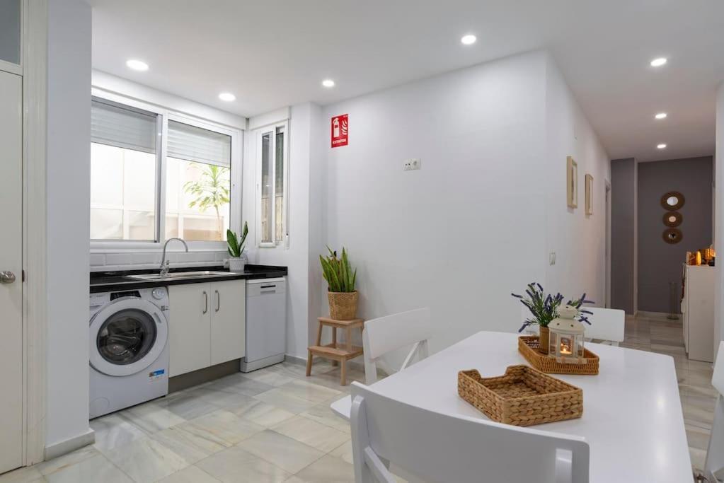 Tejon II & Private Terrace By Ele Apartments マラガ エクステリア 写真